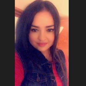 Meet your Posher, Claudia